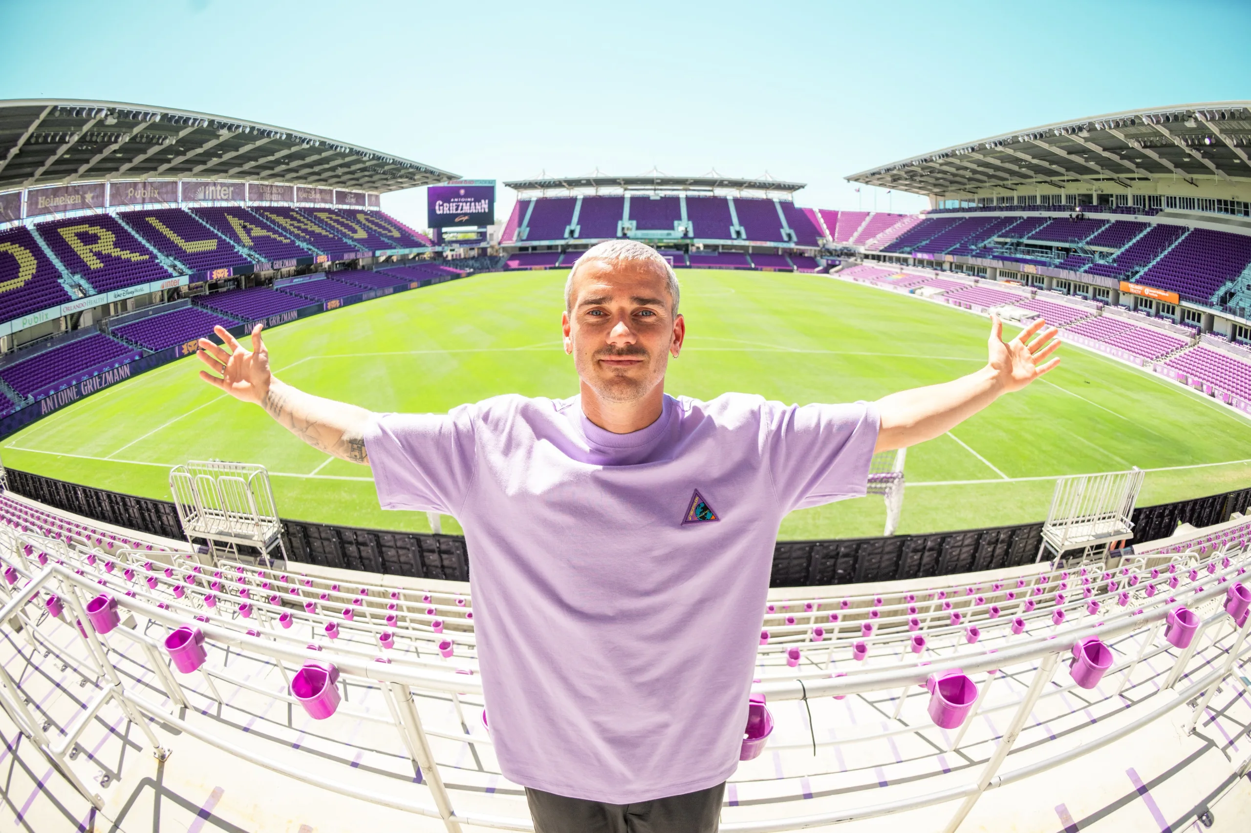 Antoine Griezmann découvre le stade d Orlando City en MLS 2026
