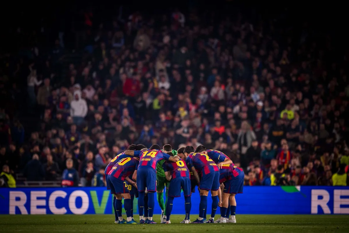 Barça plainte UEFA arbitrage Atlético Madrid Ligue des Champions quarts de finale 2026