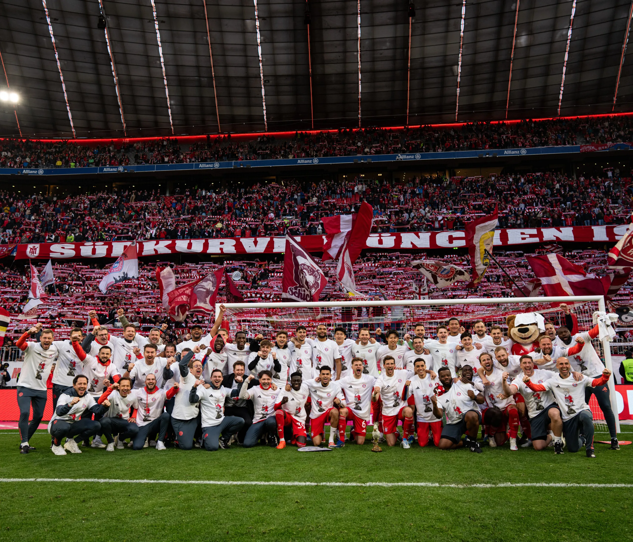 Bayern Munich champion de Bundesliga 2026 - 35e titre célébration Allianz Arena