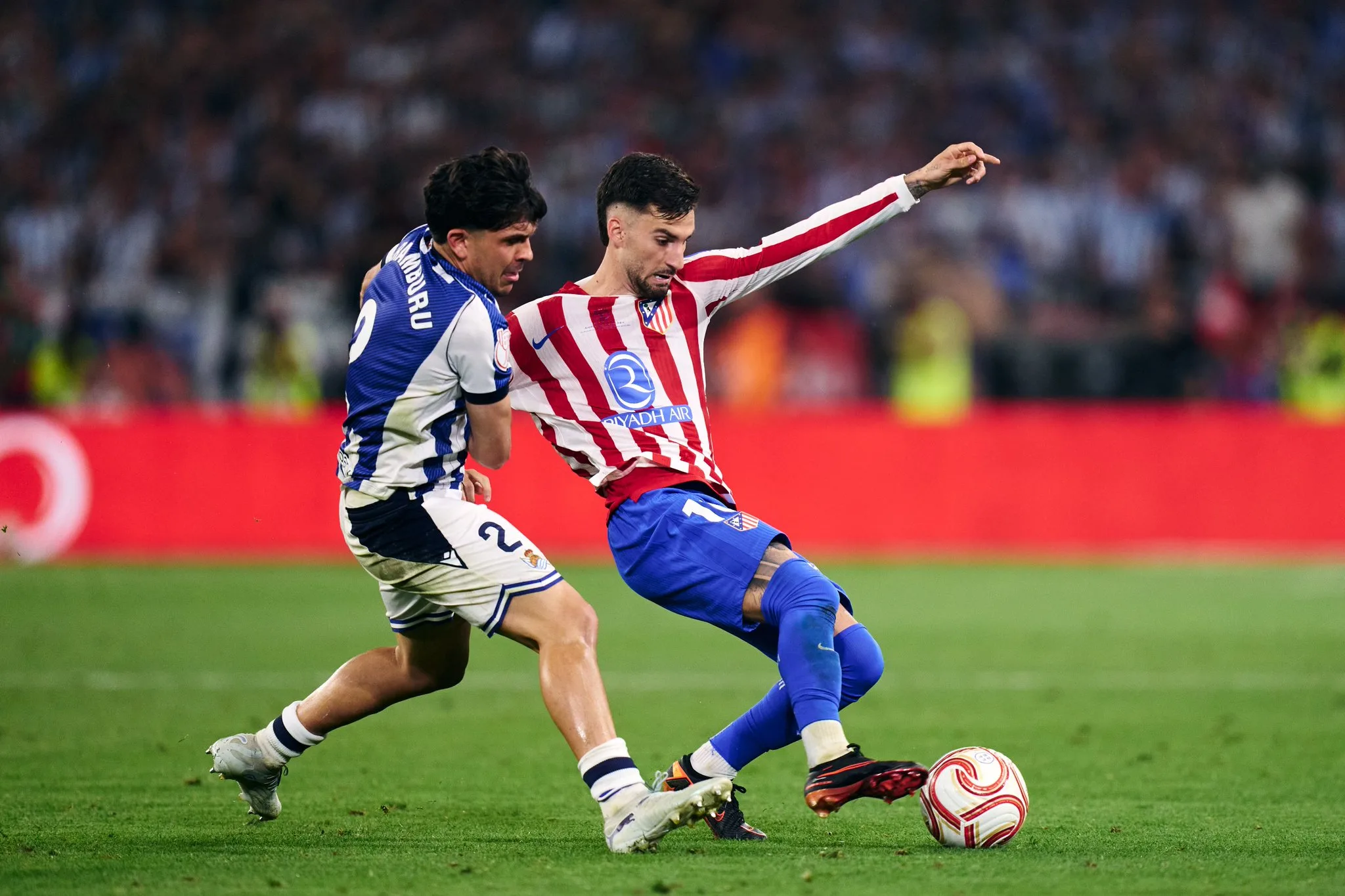 Action de jeu Atletico Madrid Real Sociedad finale Copa del Rey 2026 La Cartuja Seville