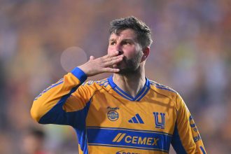 André-Pierre Gignac lors de son dernier match avec les Tigres de Monterrey au stade du Volcán, le 25 avril 2026