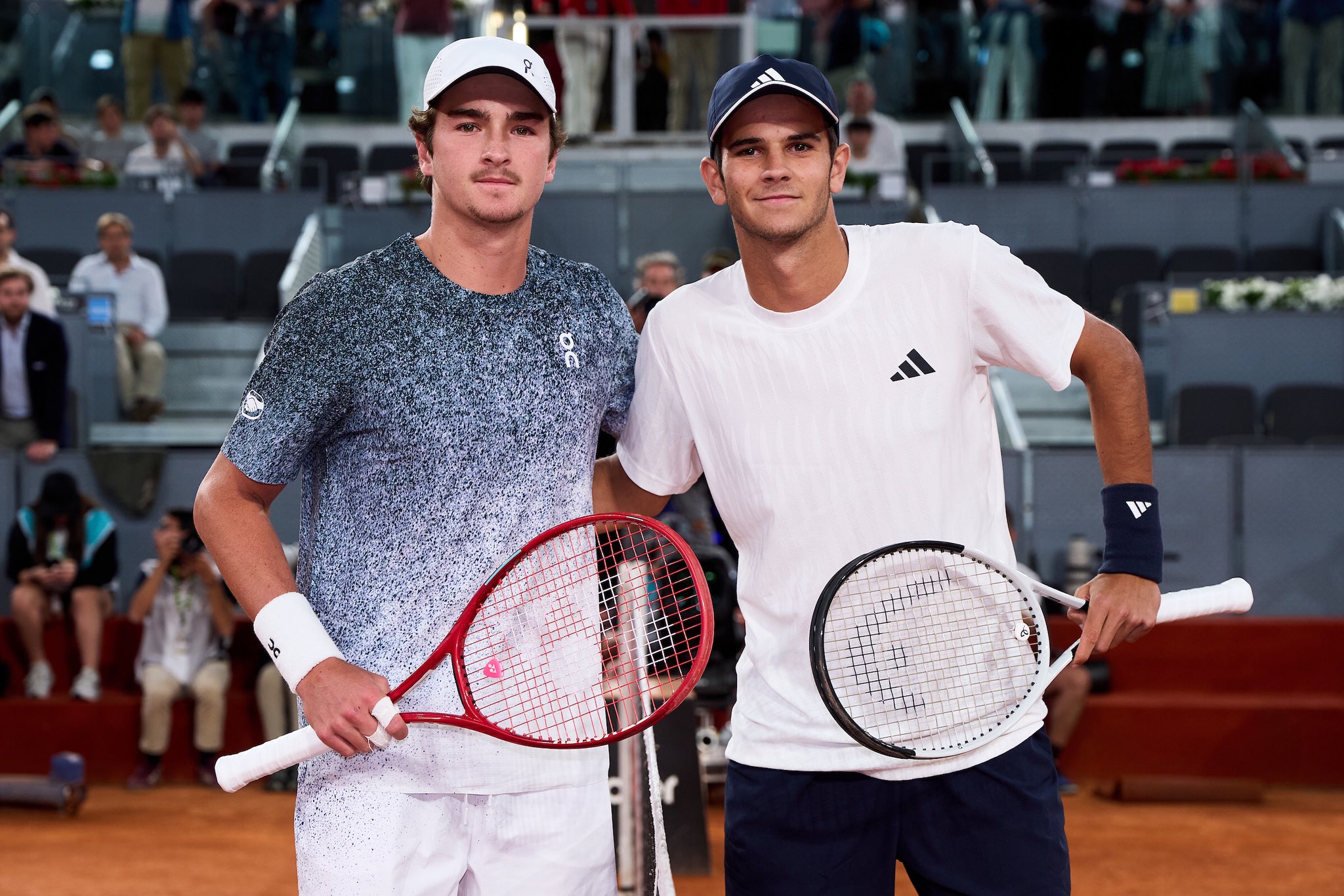 Rafael Jodar célèbre sa victoire au Madrid Open 2026 Caja Mágica