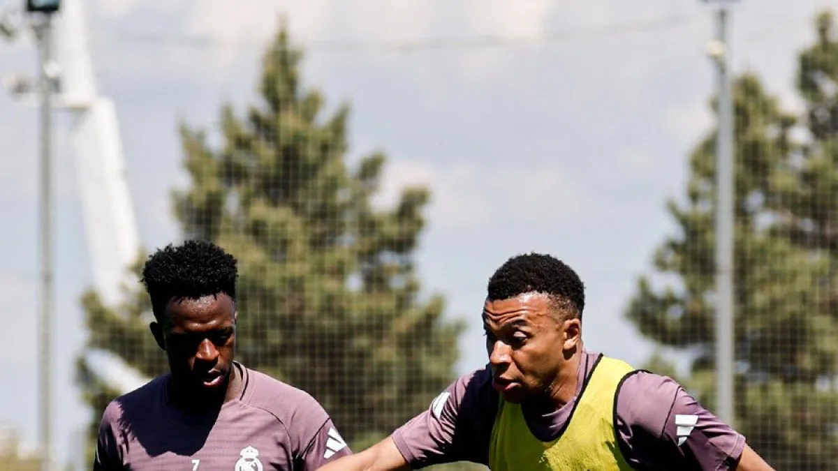 Kylian Mbappe et Vinicius Jr au Real Madrid - Arbeloa defend les Francais 2026