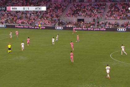 Messi célèbre son premier but dans le Nu Stadium d'Inter Miami face à Austin FC en MLS 2026