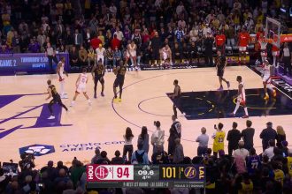 LeBron James et les Lakers mènent 2-0 face aux Rockets en NBA Playoffs 2026