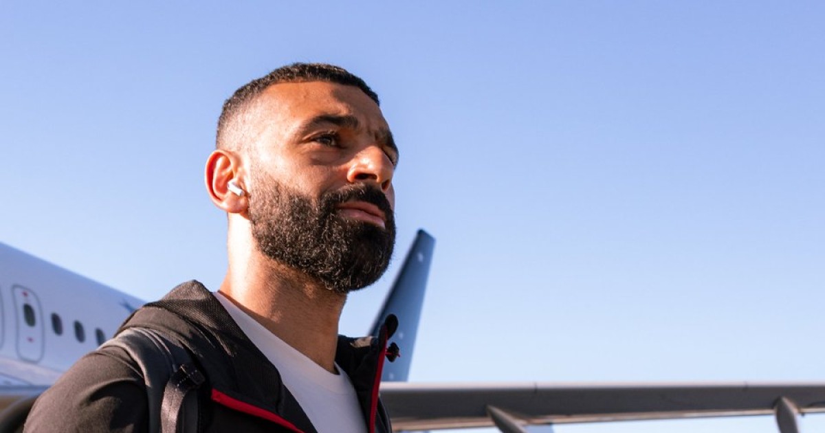 Mohamed Salah arrive a Paris avec Liverpool avant PSG-Liverpool en Ligue des Champions 2026