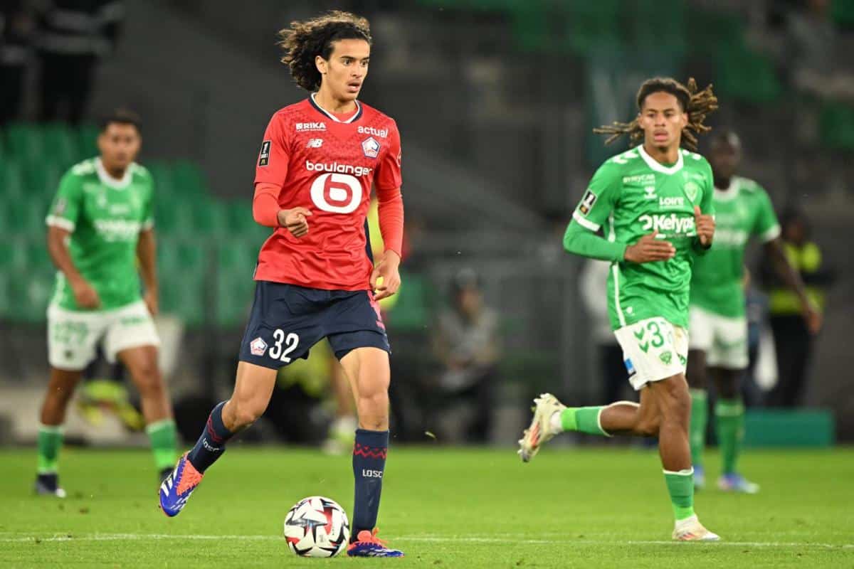 Ayyoub Bouaddi sous le maillot du LOSC, milieu choisi par le Maroc