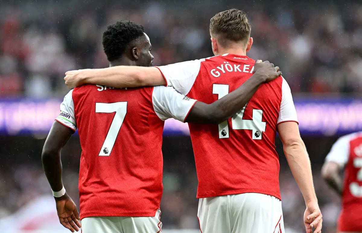 Viktor Gyökeres célèbre son but lors de Arsenal 3-0 Fulham en Premier League le 2 mai 2026