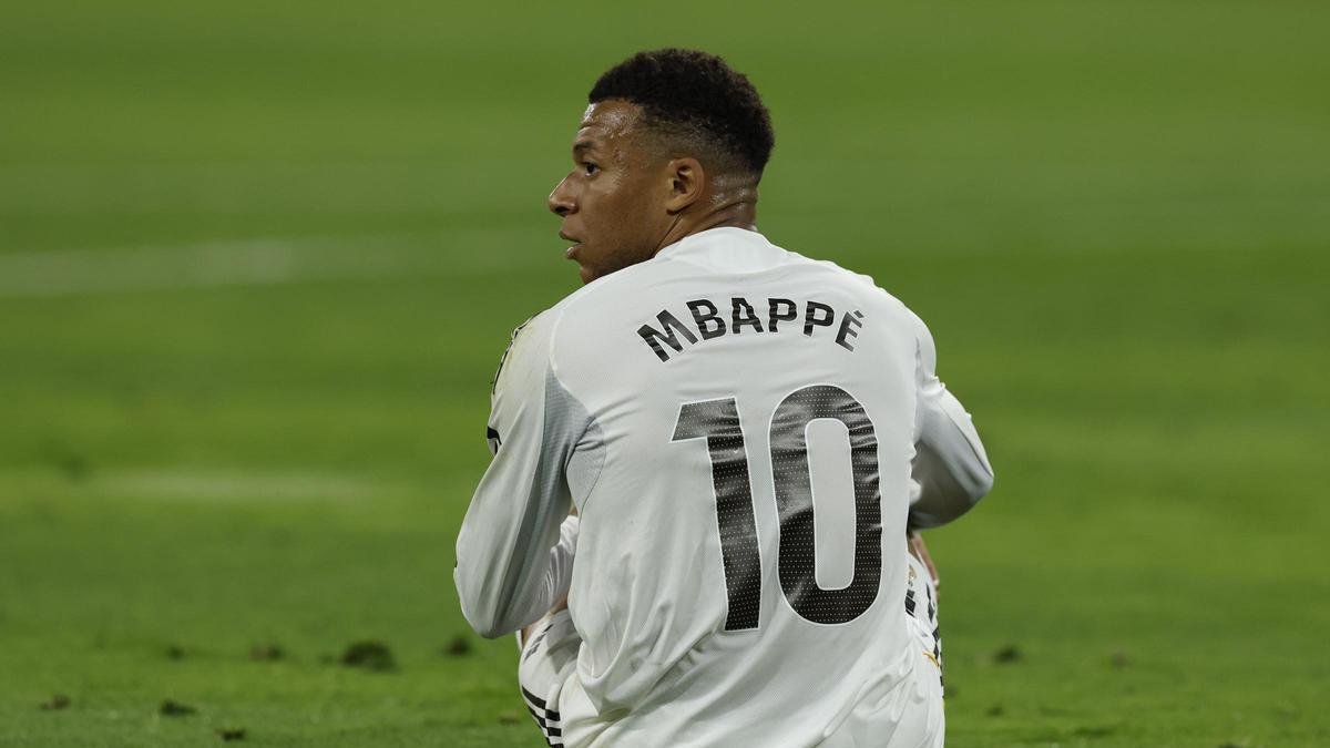 Kylian Mbappé en maillot du Real Madrid lors de la saison 2025-2026
