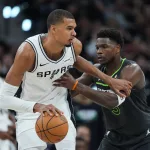 Victor Wembanyama et les Spurs dominent les Timberwolves 133-95 en Game 2 des playoffs NBA 2026