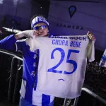 FC Porto champion du Portugal 2026 - célébrations au Stade do Dragão