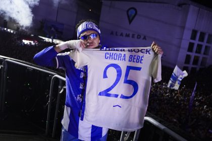 FC Porto champion du Portugal 2026 - célébrations au Stade do Dragão