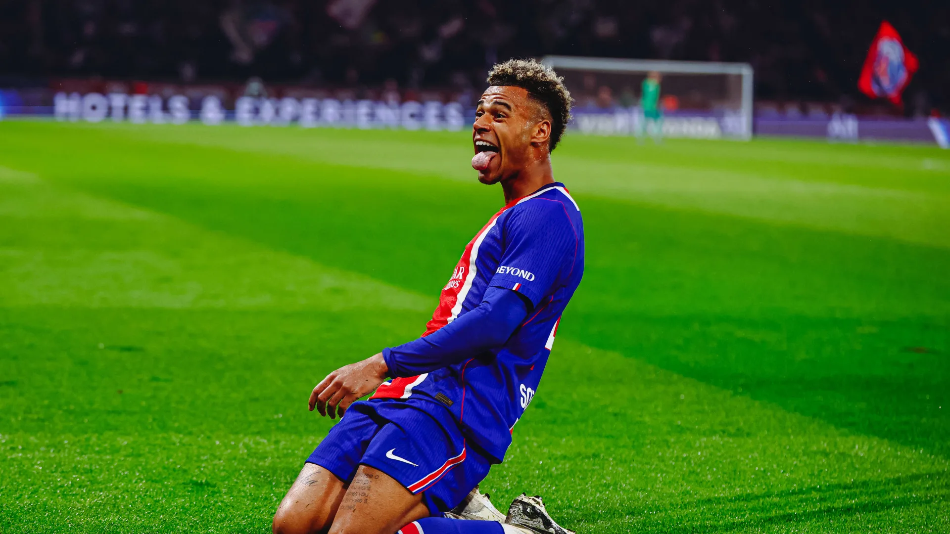 Désiré Doué en pleine célébration après son but décisif PSG 1-0 Brest Ligue 1 2026