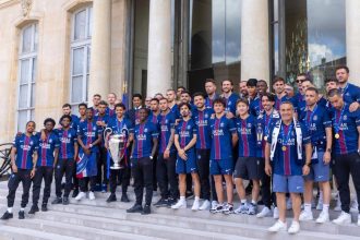 PSG double champion d’Europe 2026 avec le trophée de la Ligue des Champions
