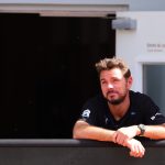 Stan Wawrinka ému lors de ses adieux à Roland-Garros 2026 face à Jesper de Jong