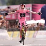 Jonas Vingegaard vainqueur du Giro d’Italia 2026 à Rome, maillot rose