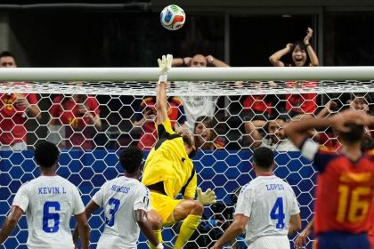 Le gardien du Cap-Vert Vozinha détourne un ballon face à l’Espagne au Mondial 2026