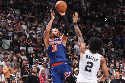 Les Knicks champions NBA 2026 célèbrent leur titre face aux Spurs