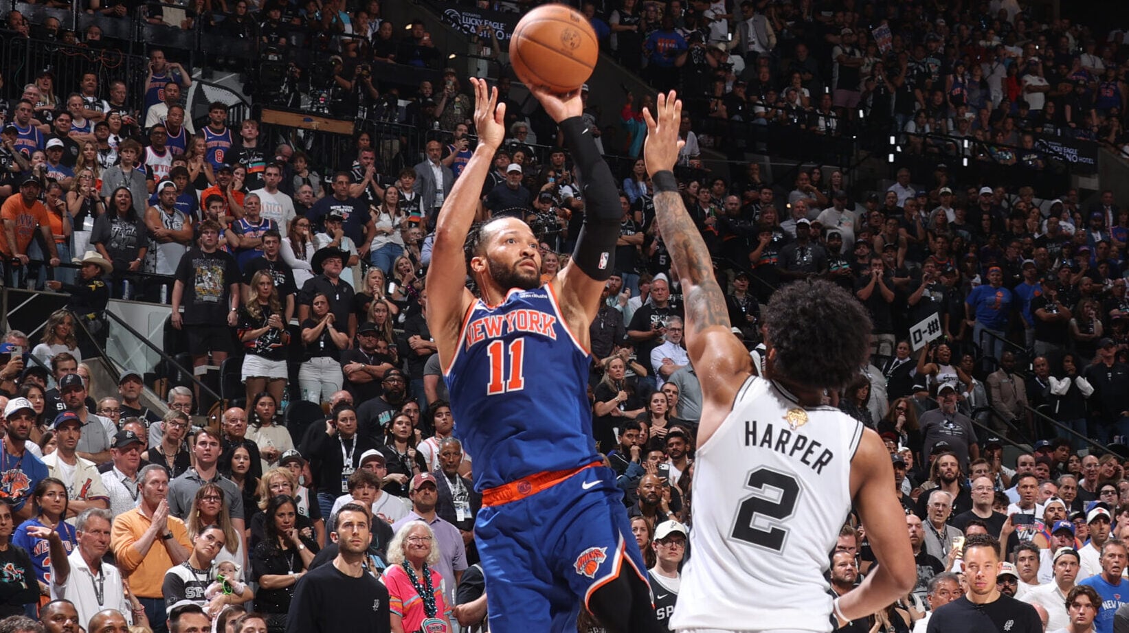 Les Knicks champions NBA 2026 célèbrent leur titre face aux Spurs