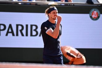 Alexander Zverev champion Roland-Garros 2026 sur le Court Philippe-Chatrier