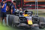 Monoplace Red Bull de Max Verstappen dans les graviers après son crash au GP de Grande-Bretagne à Silverstone