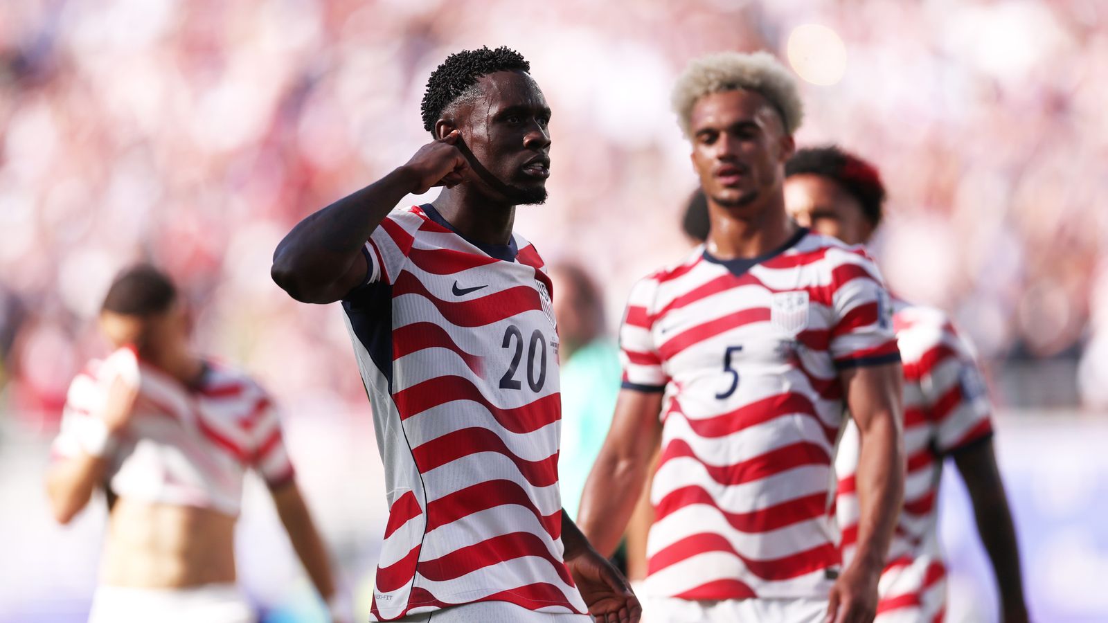 Folarin Balogun célèbre avec les Etats-Unis lors de la Coupe du Monde 2026