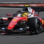 Lewis Hamilton au volant de sa Ferrari lors des essais libres du GP de Grande-Bretagne 2026 à Silverstone