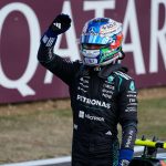 Kimi Antonelli celebre sa pole position avant le GP de Grande-Bretagne 2026 a Silverstone