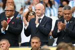 Gianni Infantino aux cotes de dirigeants de l'AFA lors du Mondial 2026