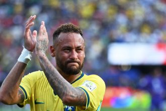 Neymar en larmes après l'élimination du Brésil face à la Norvège, avant l'annonce de sa retraite internationale