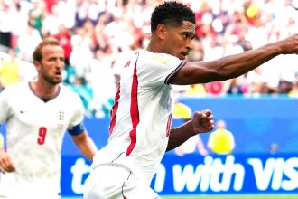 Jude Bellingham célèbre son doublé face à la Norvège, quart de finale de la Coupe du monde 2026