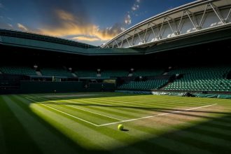 Court central de Wimbledon vide avant les quarts de finale 2026