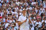 Jannik Sinner célèbre sa qualification en finale de Wimbledon 2026