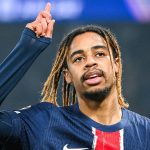 Bradley Barcola sous le maillot du PSG, avant son transfert record vers Liverpool