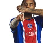 Bradley Barcola sous le maillot du PSG, au coeur du mercato estival 2026
