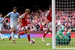 Martin Odegaard célèbre son but face à Manchester City en Community Shield 2026