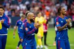 Joueurs de Manchester United célèbrent leur victoire en finale de la Snapdragon Cup face à l'Atletico Madrid, 1er août 2026