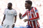 Un joueur de l'Atlético de Madrid célèbre son but face au Real Madrid lors du derby de LaLiga