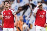 Deux joueurs d'Arsenal abattus devant les supporters de Brighton après la défaite en Premier League