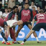 Joueurs du Real Madrid à l'échauffement avant le match contre Elche en Liga