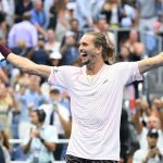 Alexander Zverev célèbre son titre à l'US Open 2026 après sa victoire face à Ben Shelton