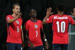 Harry Kane, Bukayo Saka et Jude Bellingham célèbrent un but lors de Croatie-Angleterre en Ligue des nations