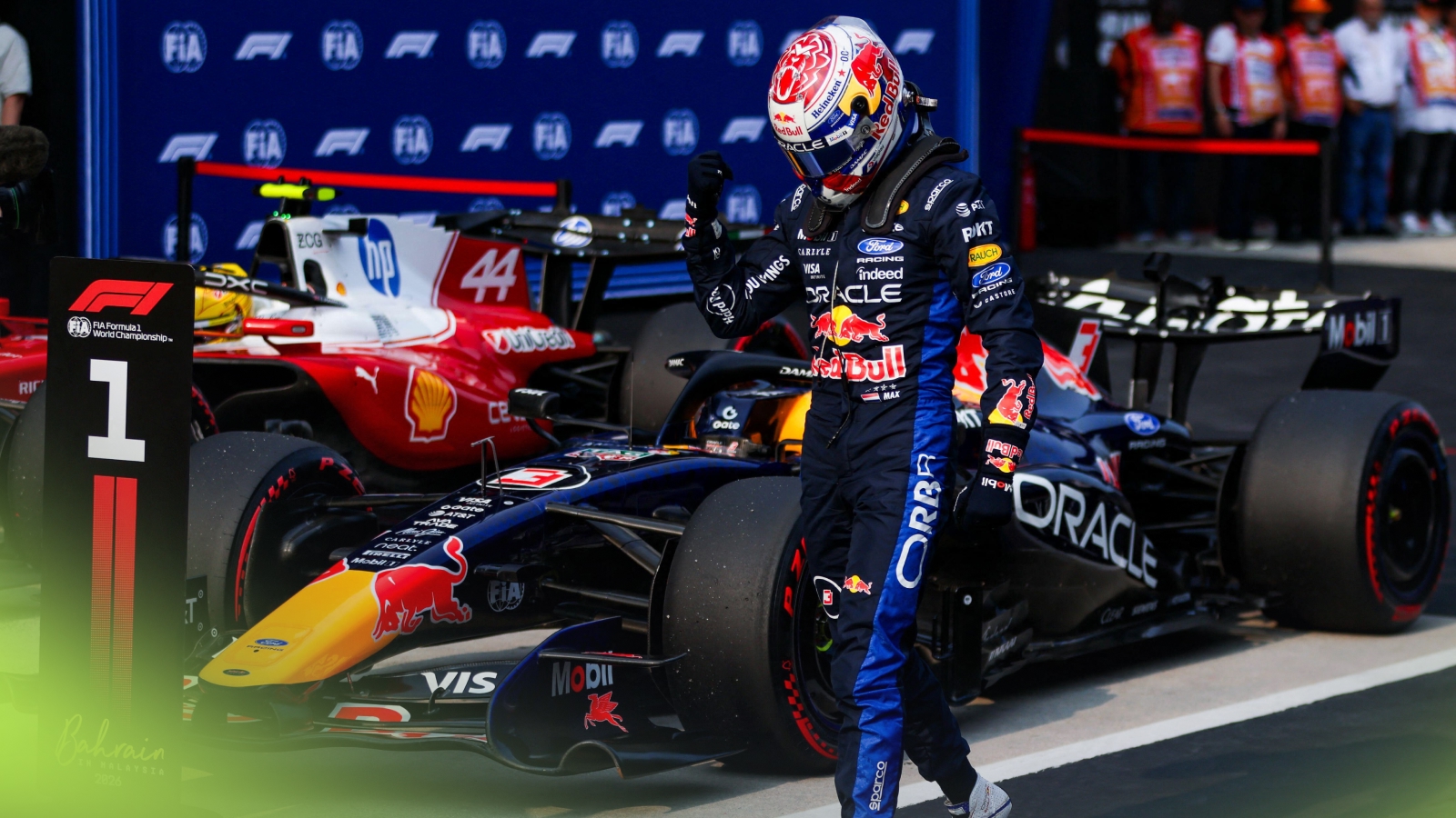 Max Verstappen fête sa pole position lors des qualifications du GP de Bahreïn 2026 à Sepang